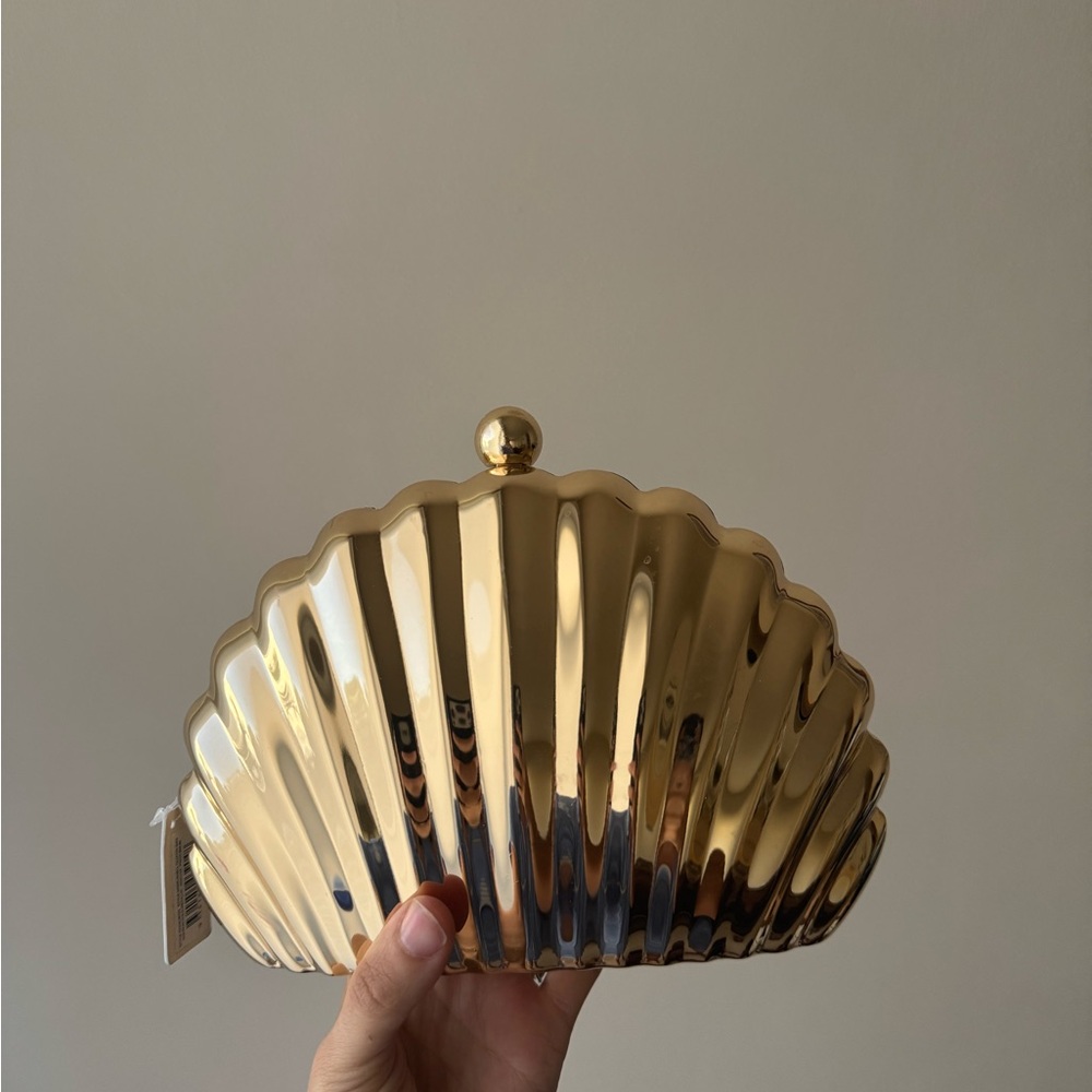 Gold Shell Clutch Bag bilini - Picture 2 of 3